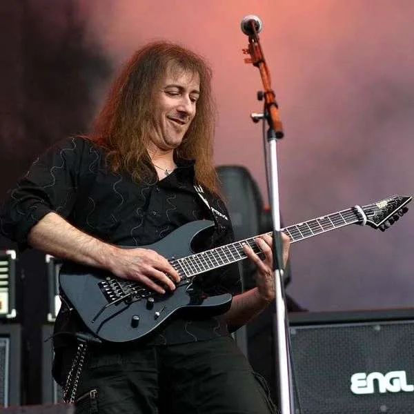 Photo de Henjo Richter